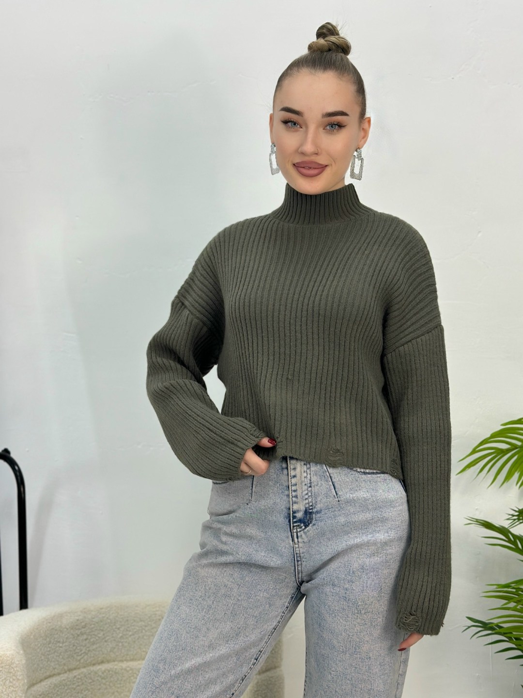 свитера женские,джемпер,свитер с горлом,бежевый джемпер,стильный свитер