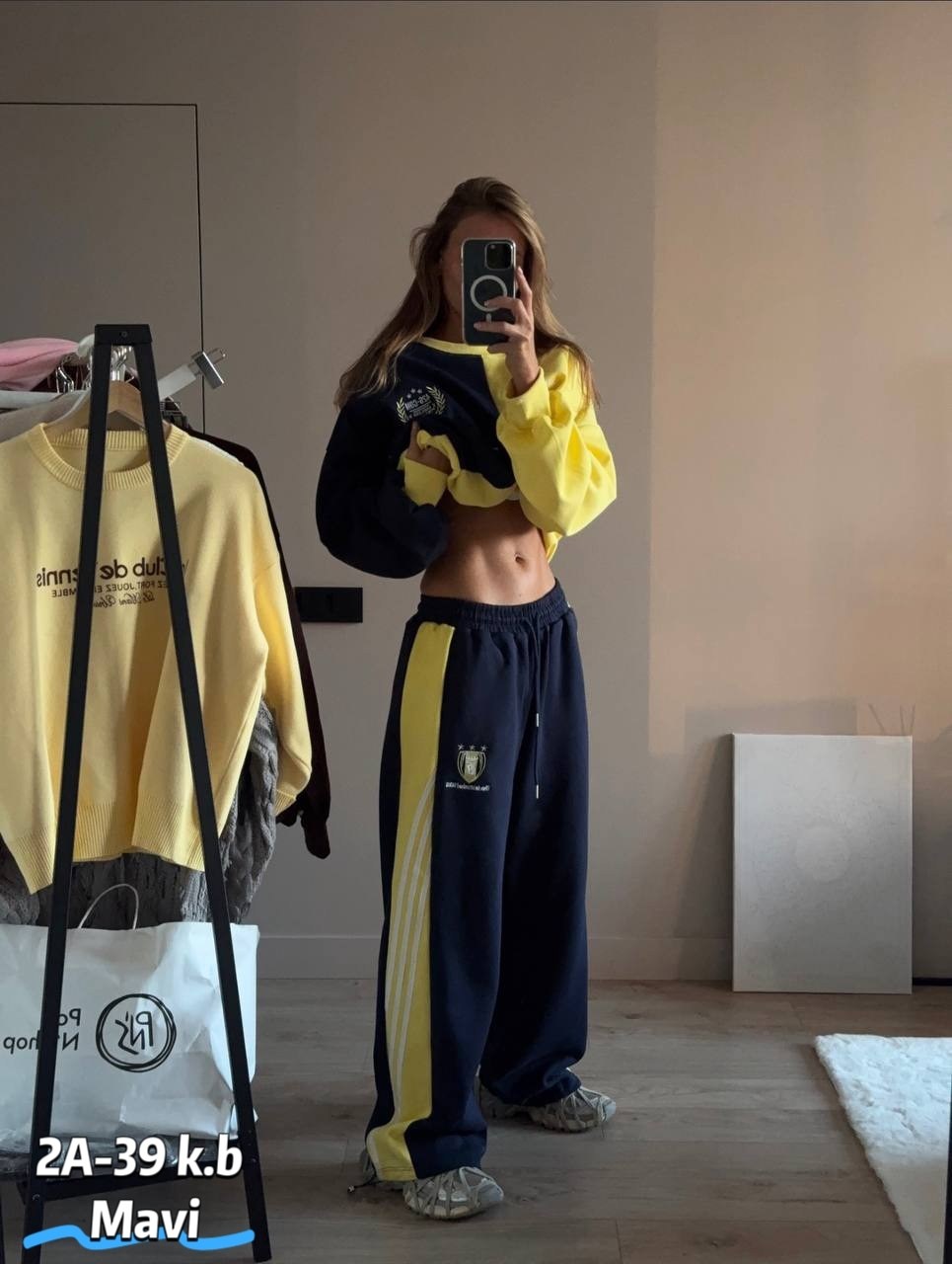 спортивные брюки,спортивные штаны,штаны оверсайз,брюки модные,спортивные женские штаны