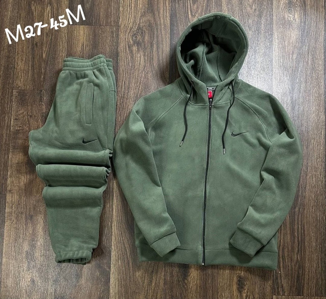 спортивный костюм nike на флисе,спортивные костюмы nike,спортивный костюм теплый nike,флисовый спортивный костюм nike,костюмы спортивные