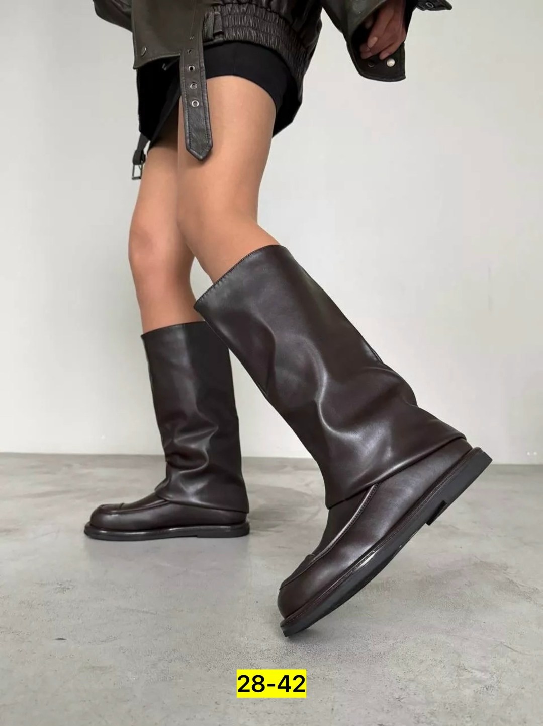 женские сапоги,,сапоги высокие,стильные сапоги,модные сапоги