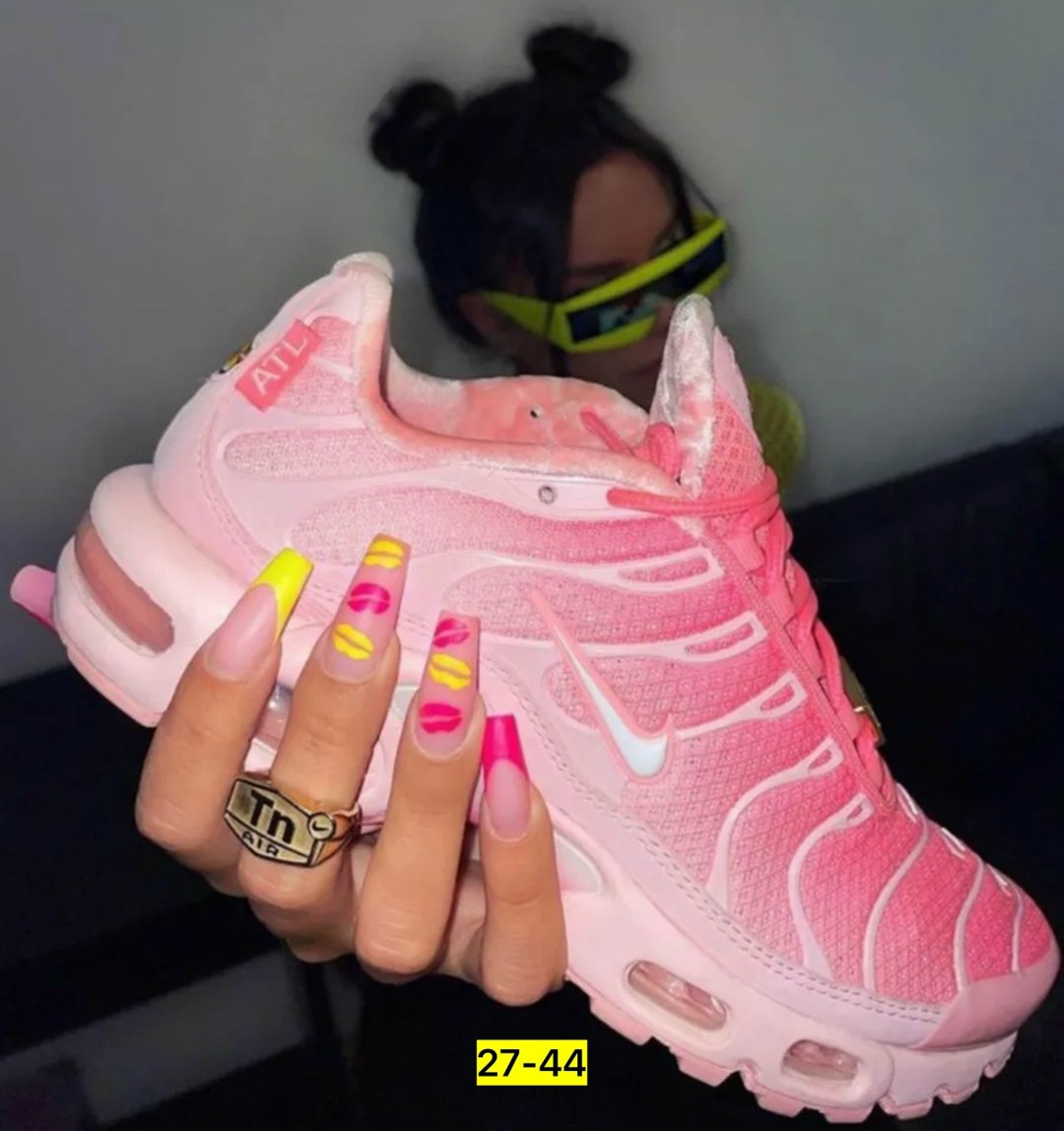 nike air max plus pink,nike tn air max plus,кроссовки спортивные nike air max tn plus,кроссовки женские nike air max,кроссовки