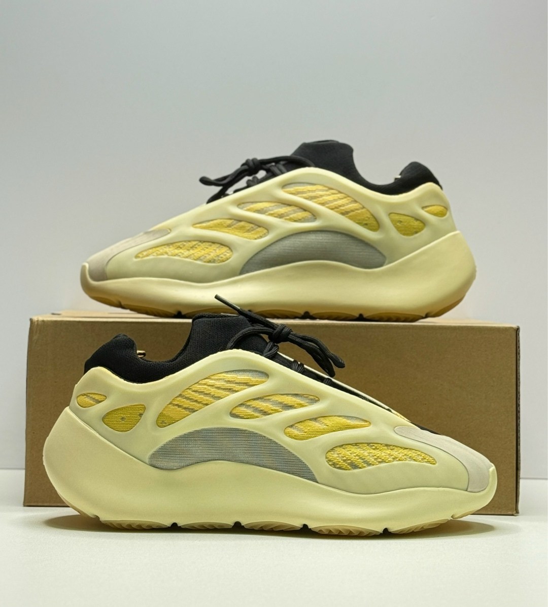 adidas yeezy boost 700 v 3,adidas yeezy boost 700,кроссовки adidas yeezy boost 700 v3,кроссовки adidas yeezy boost 700,кроссовки