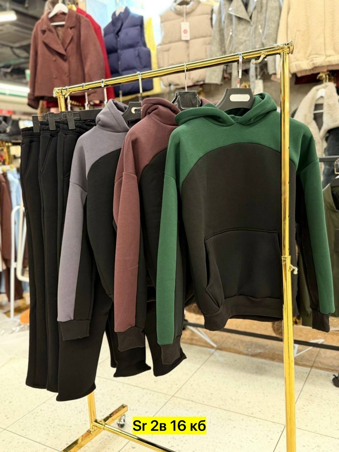 костюм на флисе,спортивный костюм теплый на флисе,спортивные костюмы на флисе,теплый костюм на флисе,костюм на флисе парный