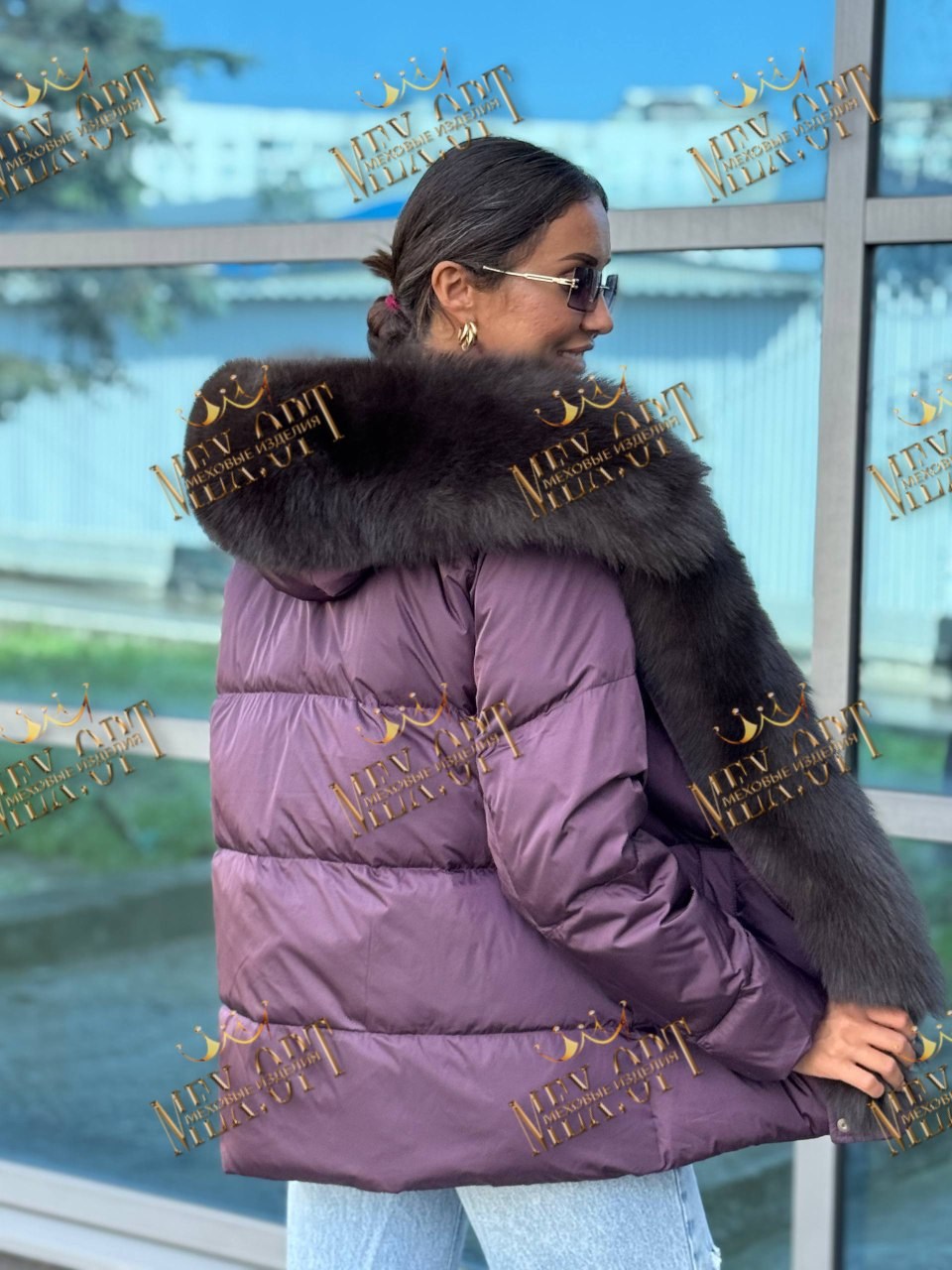 пуховики с мехом,пуховики с натуральным мехом,пуховик женский с натуральным мехом,пуховик зимний женский с натуральным мехом,пуховик женский с мехом