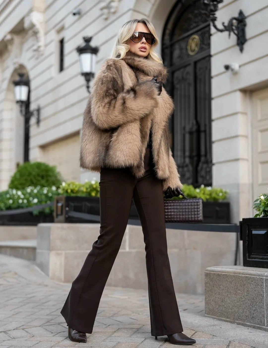 женская шуба,шуба искусственная,меховое пальто,шуба меховая,шубы из натурального меха