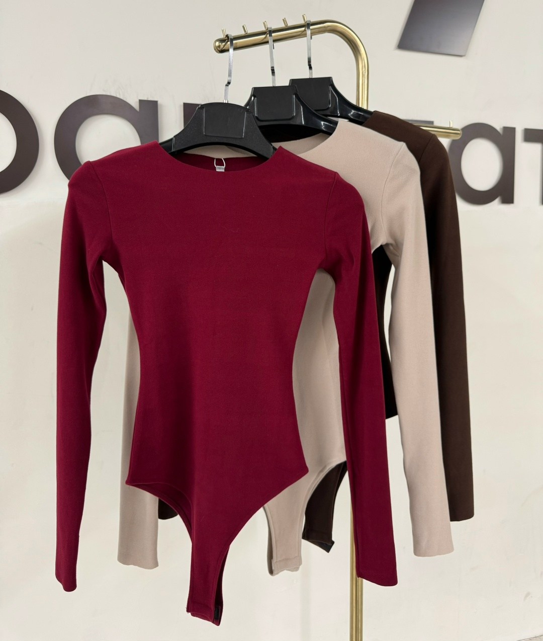 женское боди с длинным рукавом,боди женская,боди с длинными рукавами,стильное боди,боди для женщин