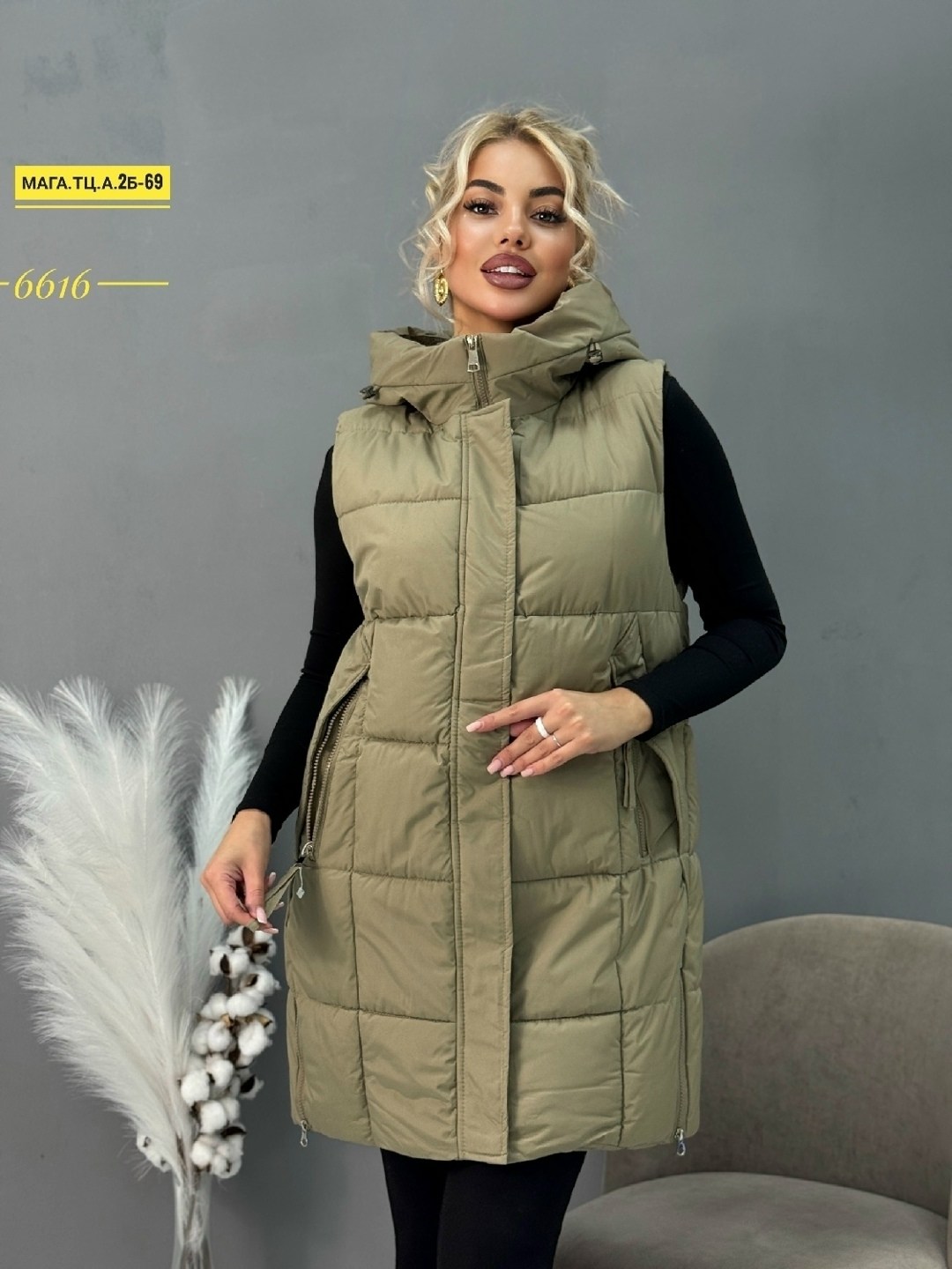 женская жилетка,женские жилеты,жилет,жилетка с капюшоном,жилетка