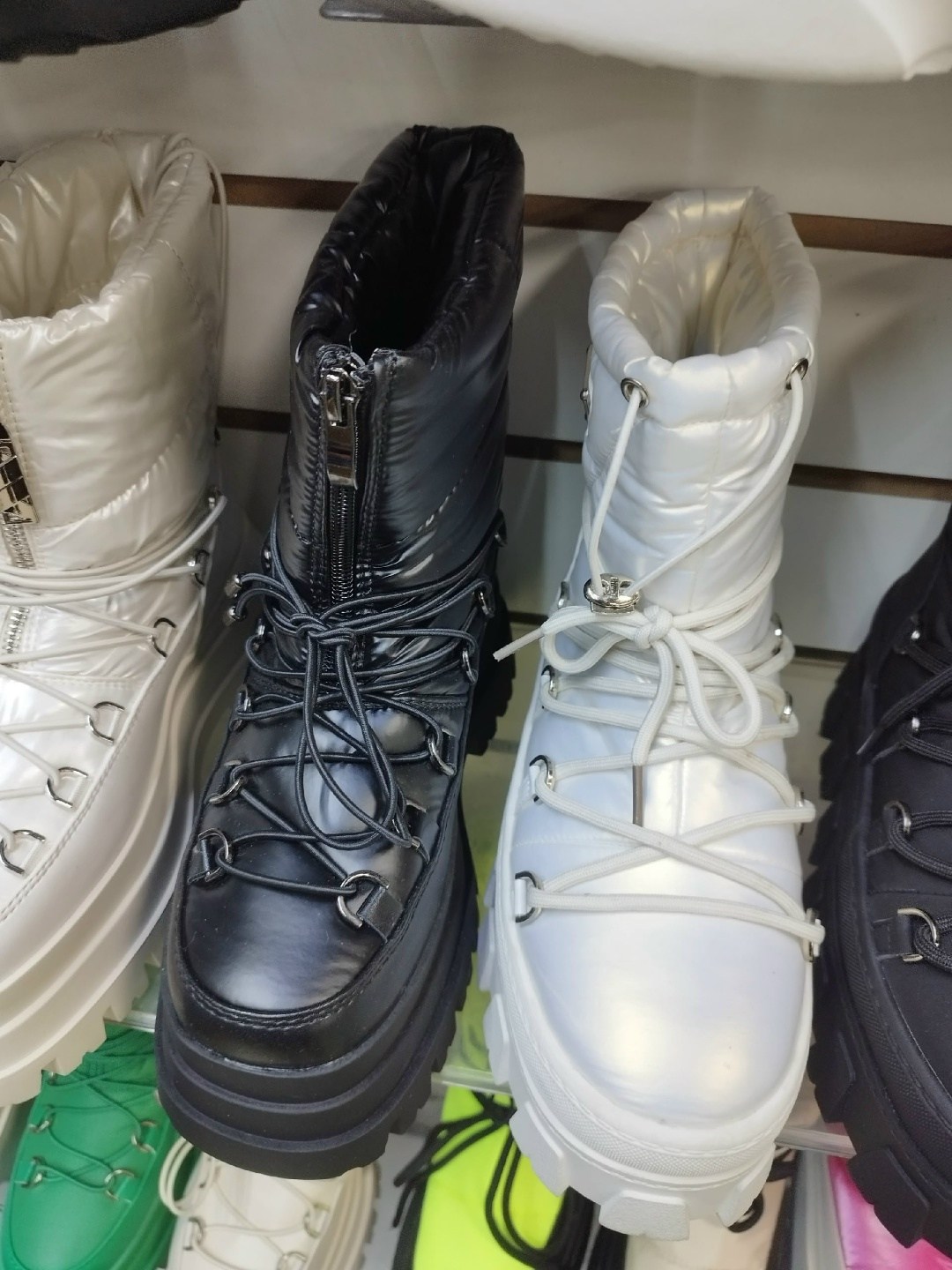 дутики женские,,зимняя ,зимние дутики,дутики зимние сапоги