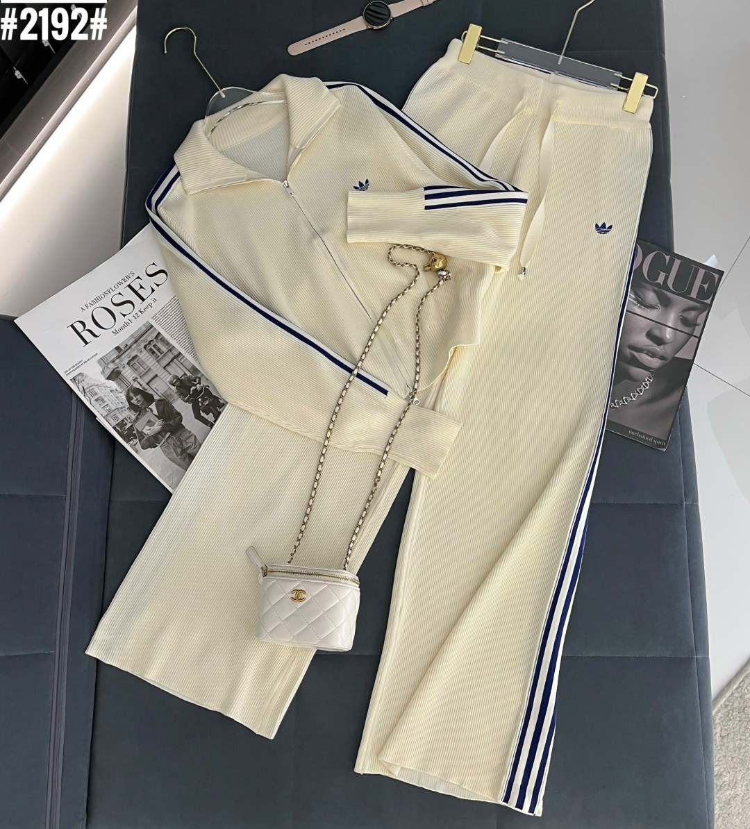 спортивные костюмы женские,спортивные костюмы,спортивные костюмы адидас,женские костюмы,женский костюм двойка