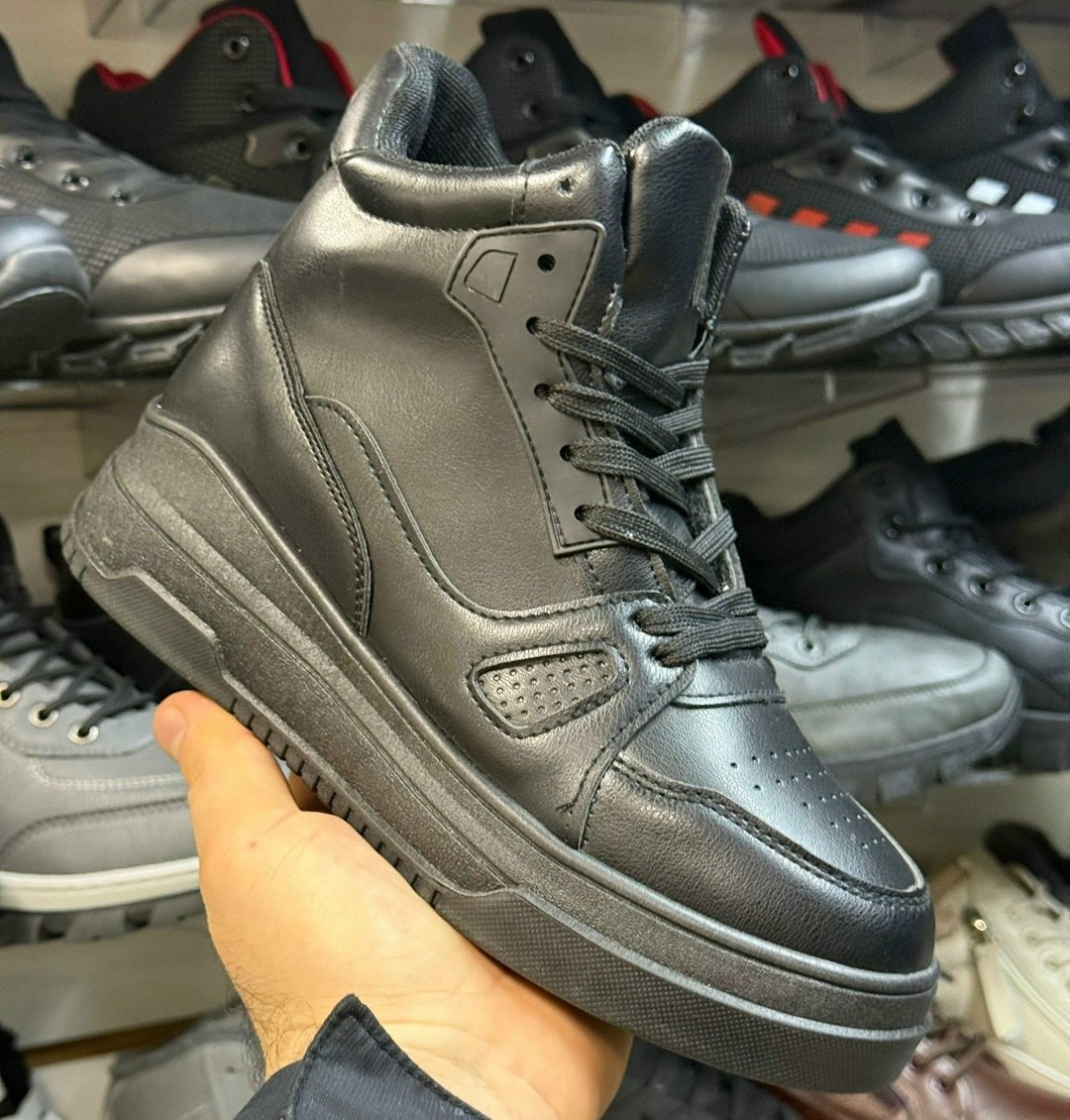 ,высокие кроссовки,обуви,женские кроссовки,кроссовка