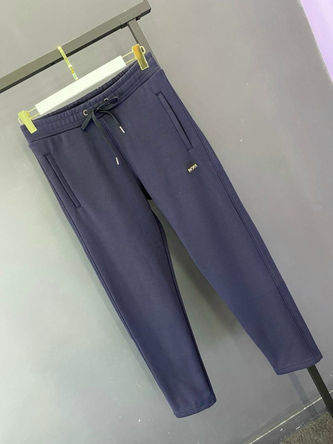 брюки спортивные boss,спортивные штаны босс,спортивные брюки,спортивные штаны,спортивные штаны boss