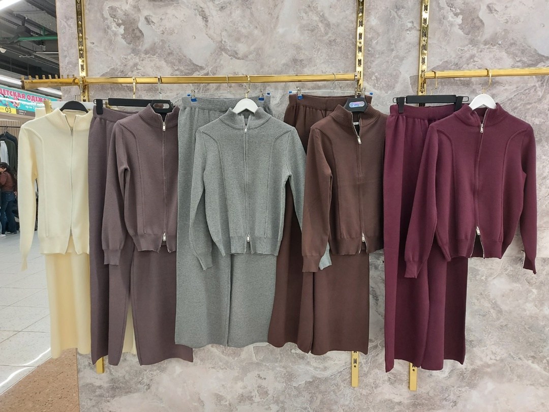 костюм двойка кашемир,трикотажные костюмы,стильные костюмы,костюмы двойки,трикотажные костюмы женские