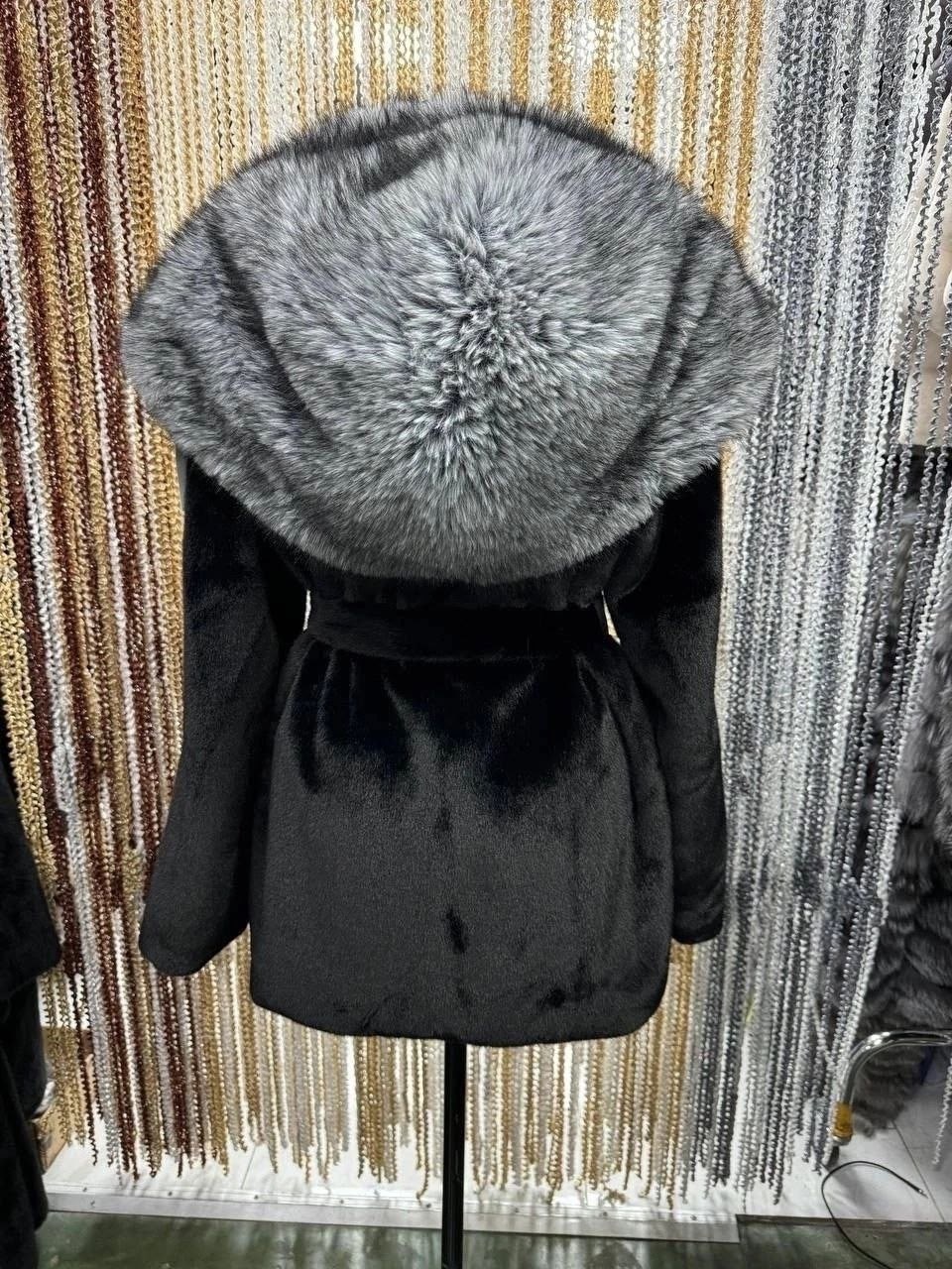 норковая шуба летучая мышь с капюшоном,шуба норковая летучая мышь с капюшоном из чернобурки,норковая шуба с капюшоном,шуба из норки с капюшоном,шуба норковая с чернобуркой алеф