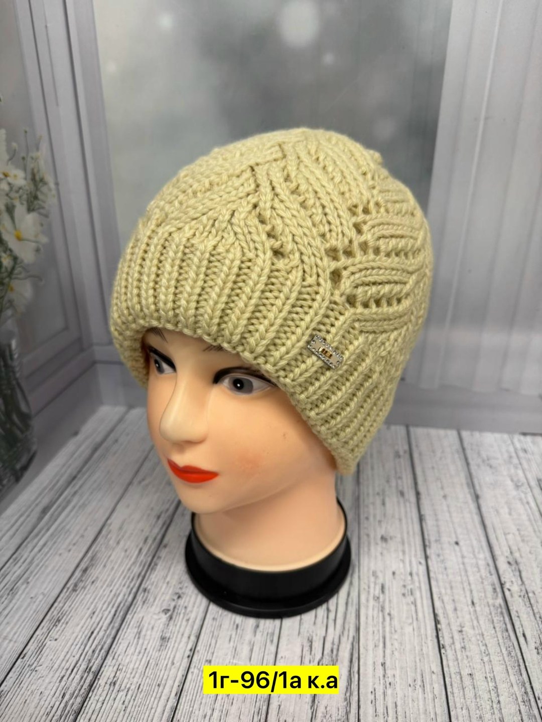 шапка для женщин,шапка женская на флисе,шапка женская вязаная,женская шапка,шапка женская теплая