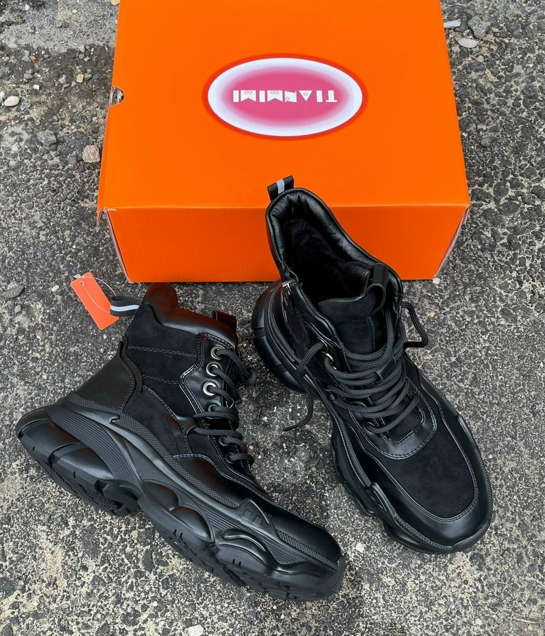 ,кроссовки женскиe,кроссовки женские зимние,зимние кроссовки,массивные кроссовки