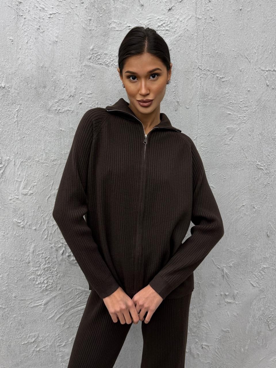 костюм трикотажный,женская кофта,вязаные кардиганы,костюмы комплекты,костюмы женский