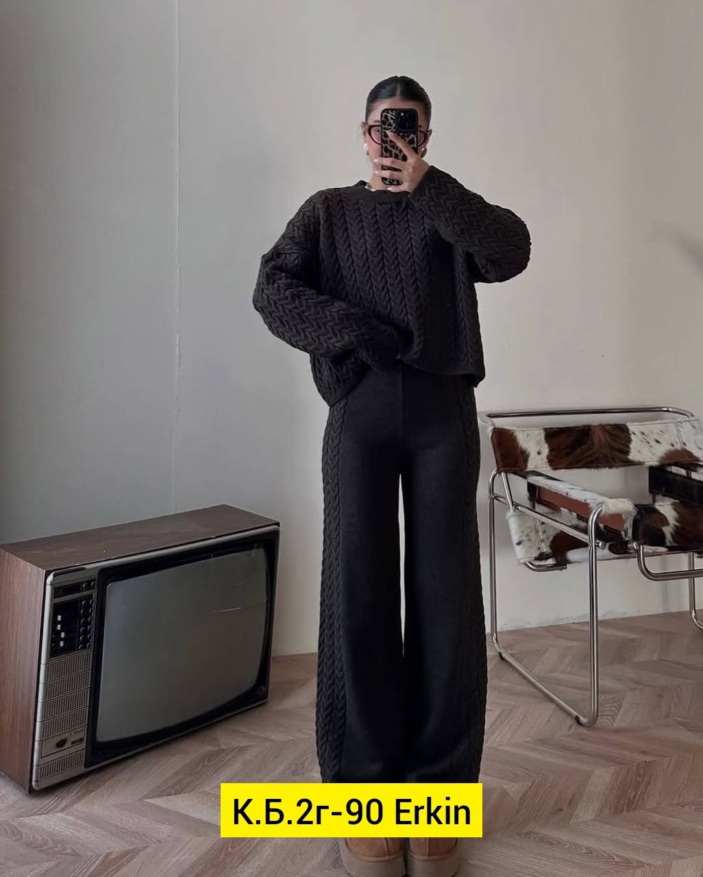 костюм женский вязаный,вязаные костюмы,вязаный брючный костюм,трикотажные костюмы,костюм брючный теплый вязаный