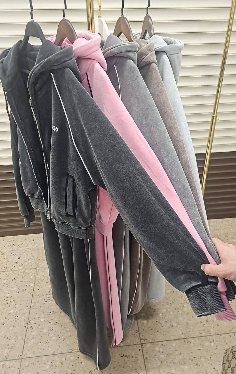 спортивный велюровый костюм,спортивные костюмы,костюм велюровый,женские спортивные костюмы,велюровый спортивный костюм женски