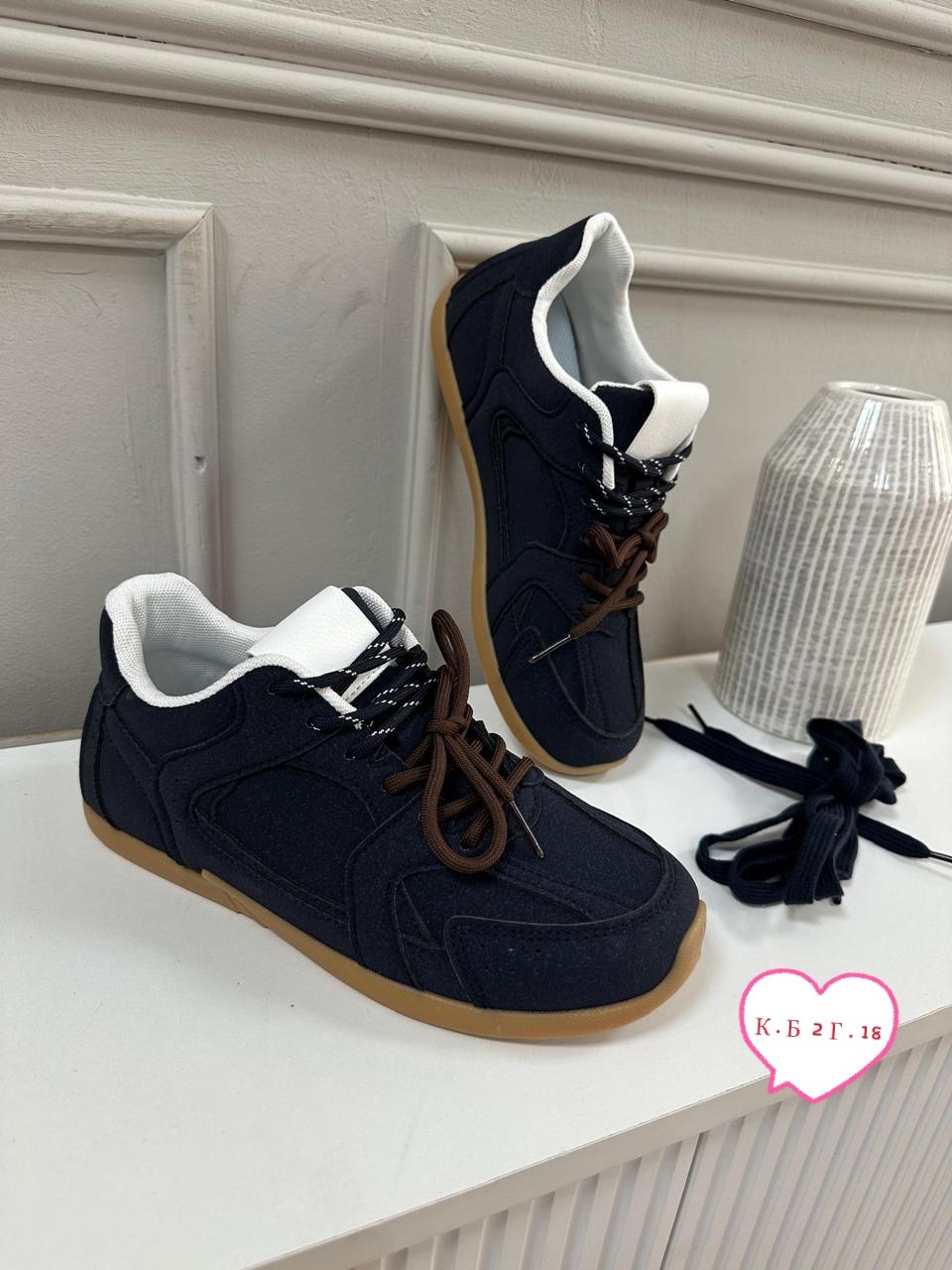 ,кроссовки замша,женские кроссовки,спортивная ,кроссовки весенние