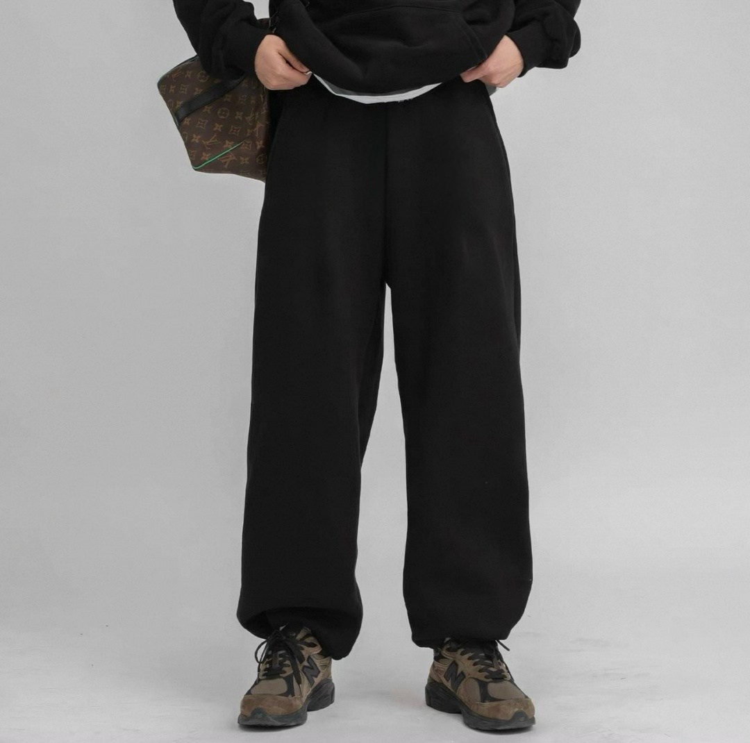 худи оверсайз,толстовки оверсайз,брюки свободного кроя,брюки широкие,толстовка свободного кроя