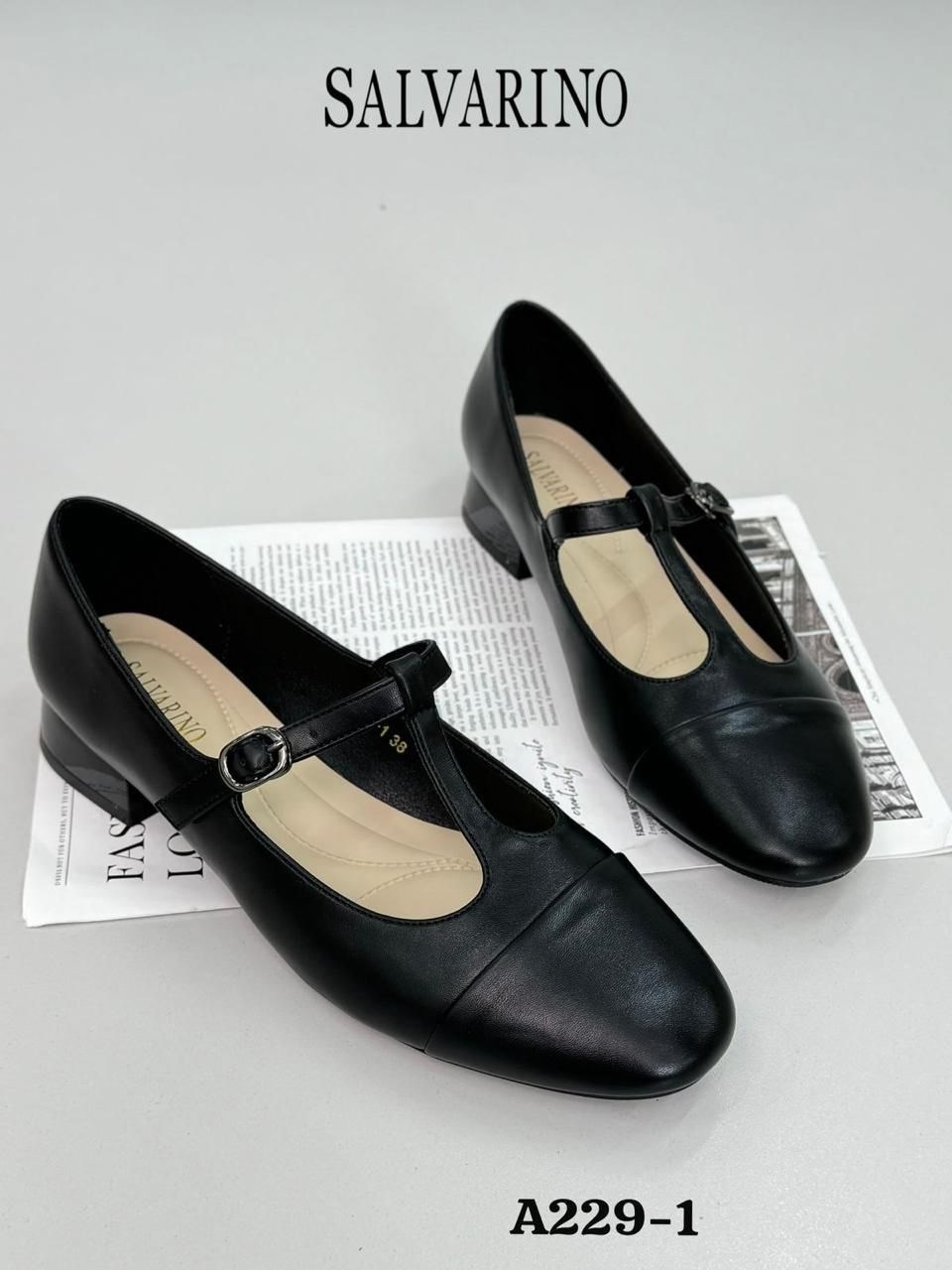 ,туфли женские,женская ,туфли с ремешками,женские туфли на низком каблуке