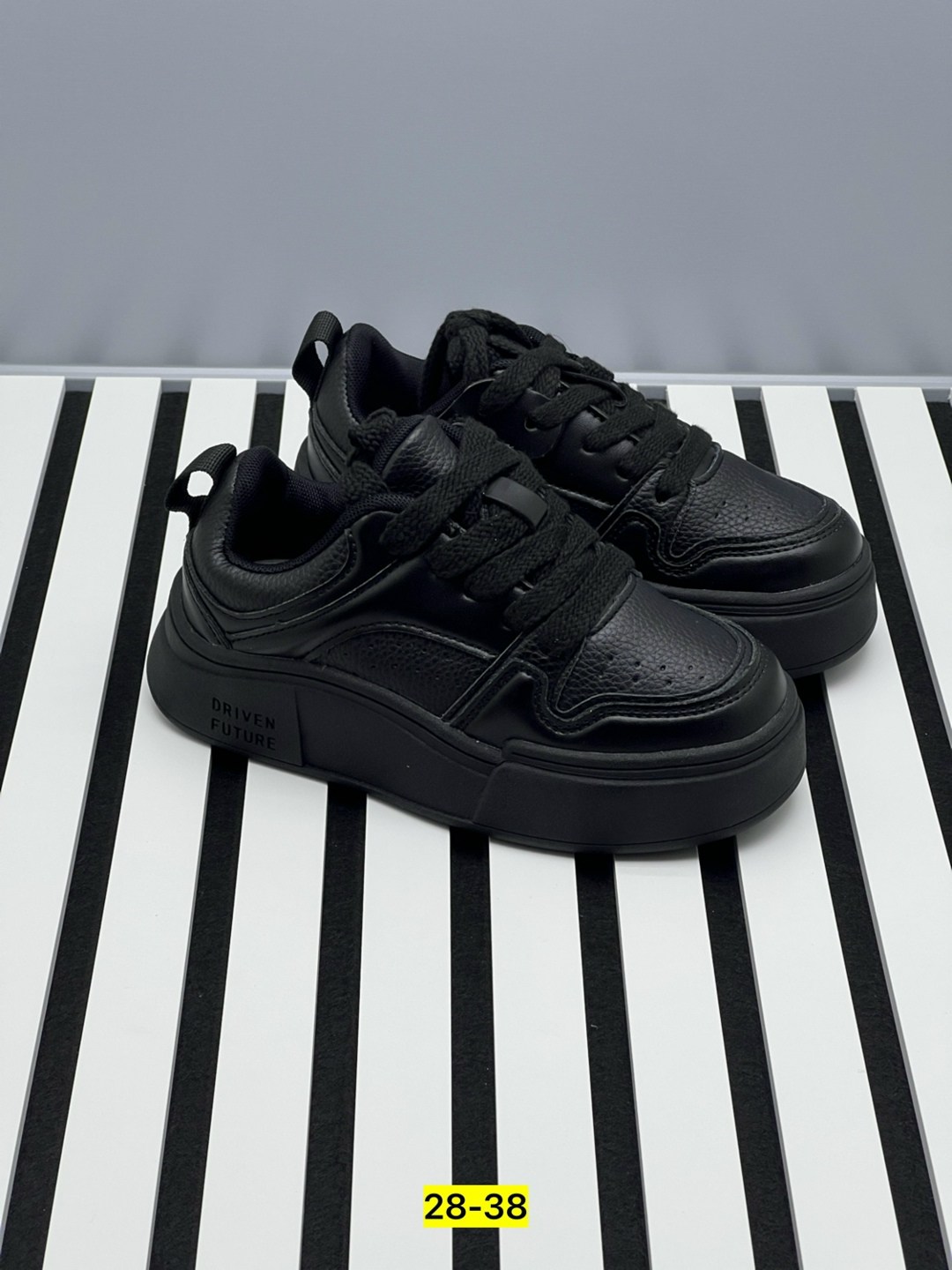 ,кроссовки женскиe,кроссовки оптом,школьные кроссовки,кроссовки мальчику