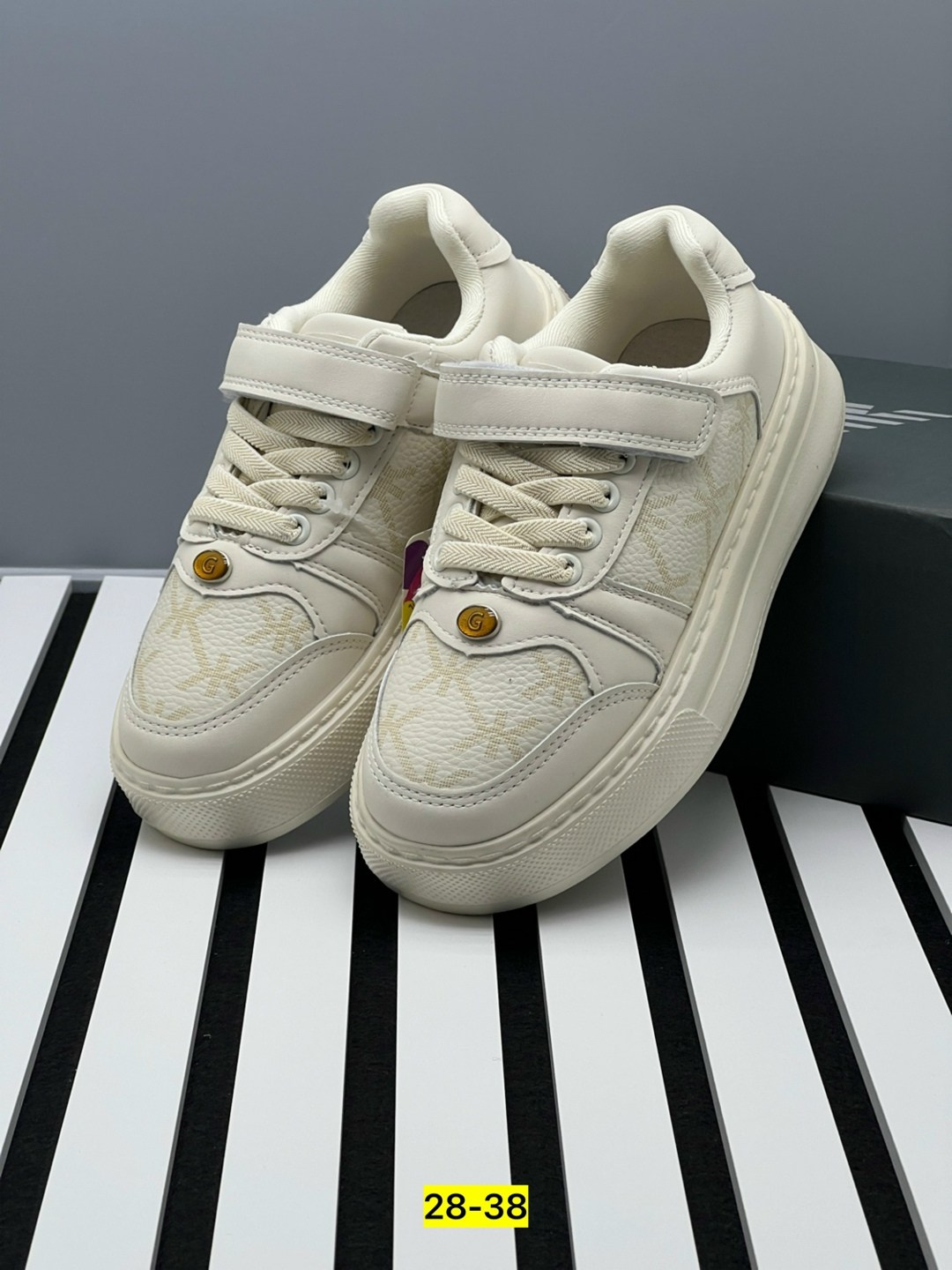 ,брендовые кроссовки,детские кроссовки,кроссовки подростковые,кроссовки повседневные