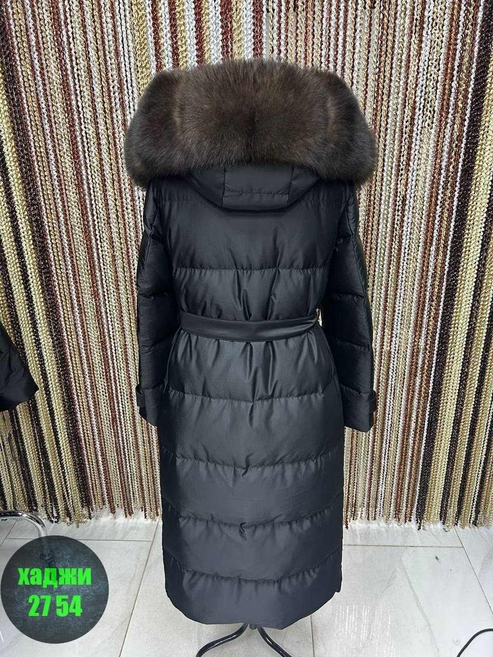 пуховики с мехом,стильные пуховики,пуховики с натуральным мехом,пуховик женский с натуральным мехом,пуховик женский