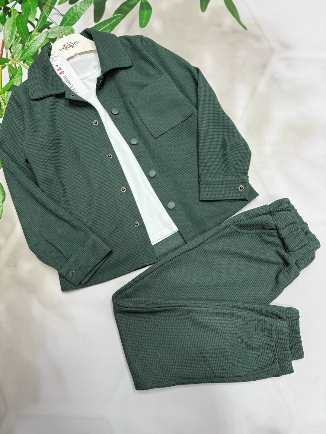 костюм тройка для мальчика,костюмчик,костюм на мальчика,костюмы двойки,праздничный костюм для мальчика