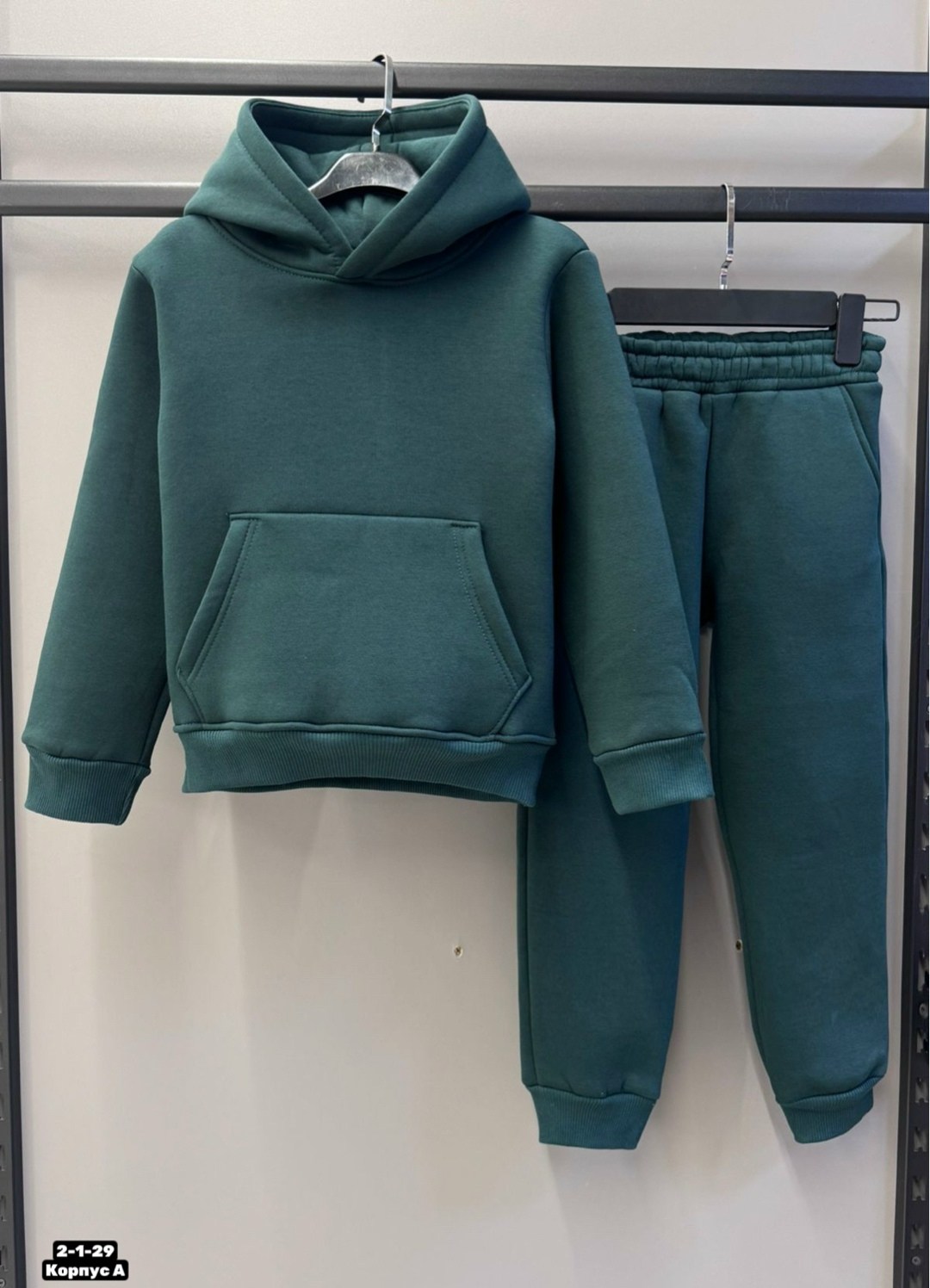 костюм на флисе,спортивные костюмы на флисе,костюм теплый на флисе,костюм с начесом унисекс,трикотажные костюмы