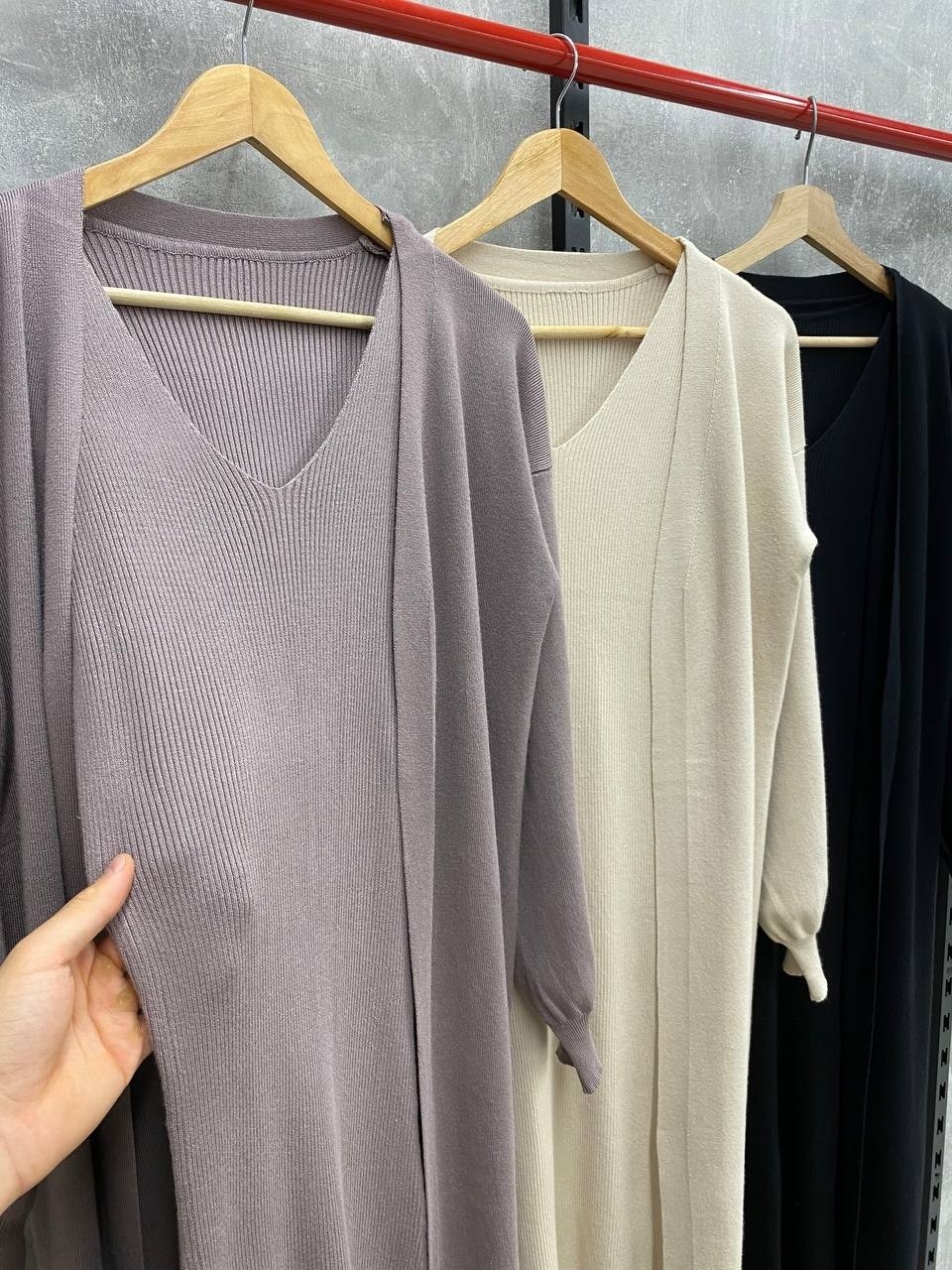 элегантные кардиганы,платье лапша с кардиганом,комплект кардиган длинный оверсайз и платье,платье лапша длинное с кардиганом,кардиган женский