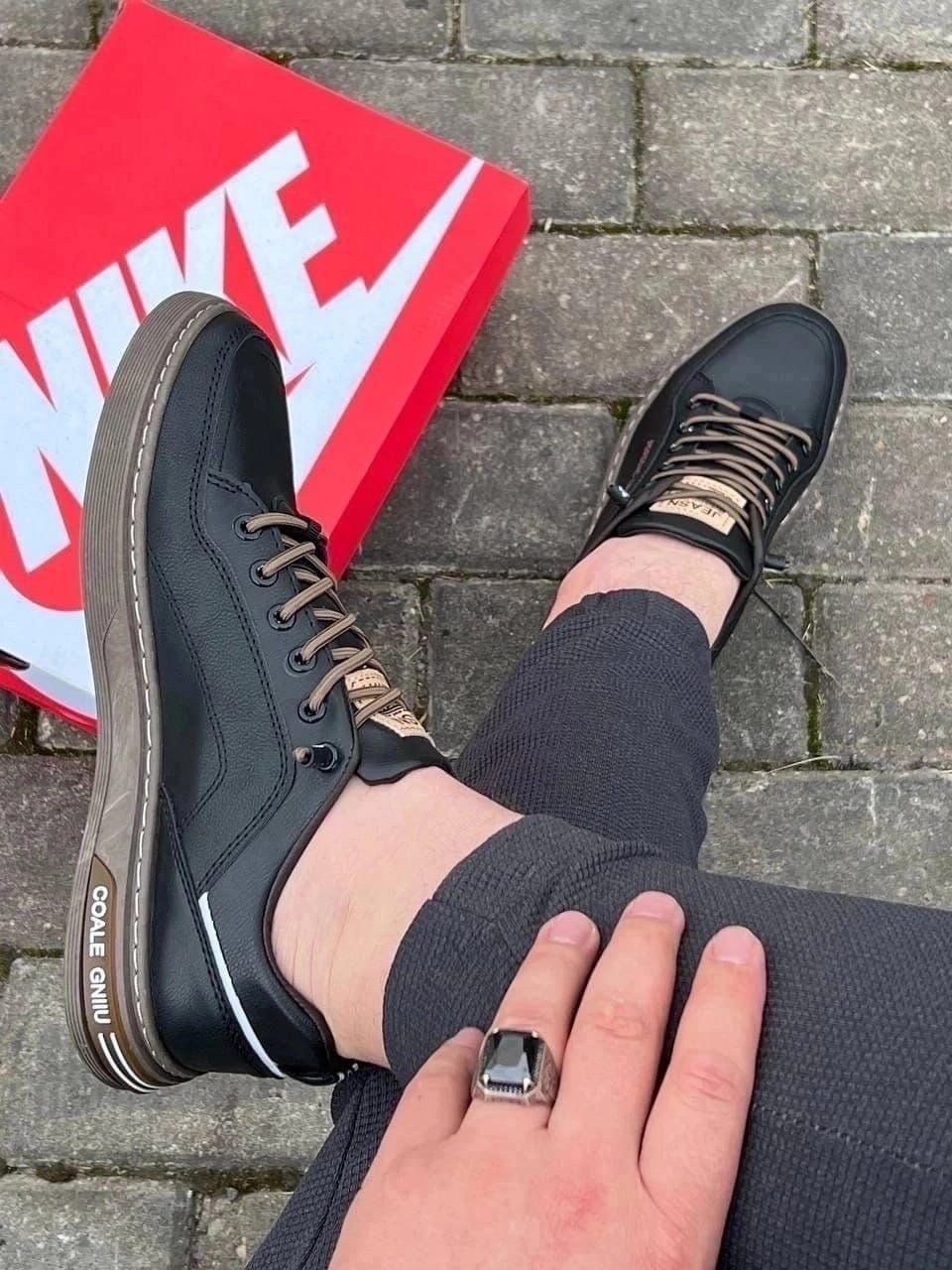 мужские кроссовки модные, мужская кроссовки,мужские повседневные кроссовки, модная,кроссовки мужские кожаные белый