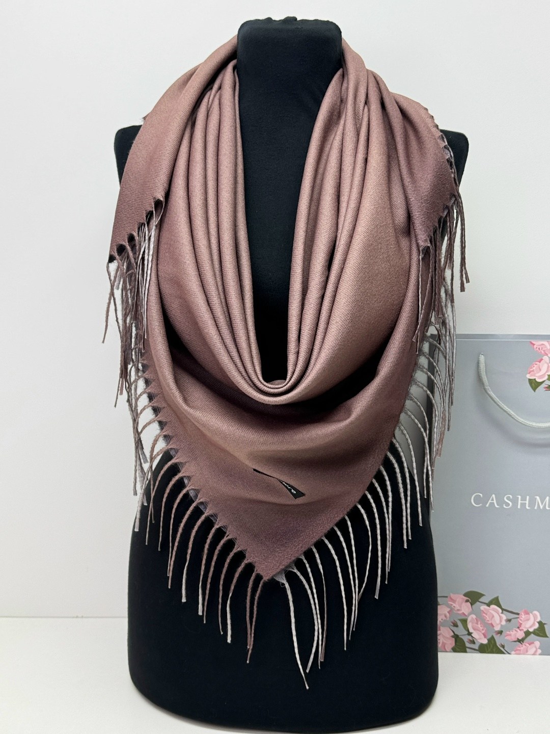 платок кашемировый двухсторонний,платки кашемир,платки шарф,платок кашемировый,палантин женские