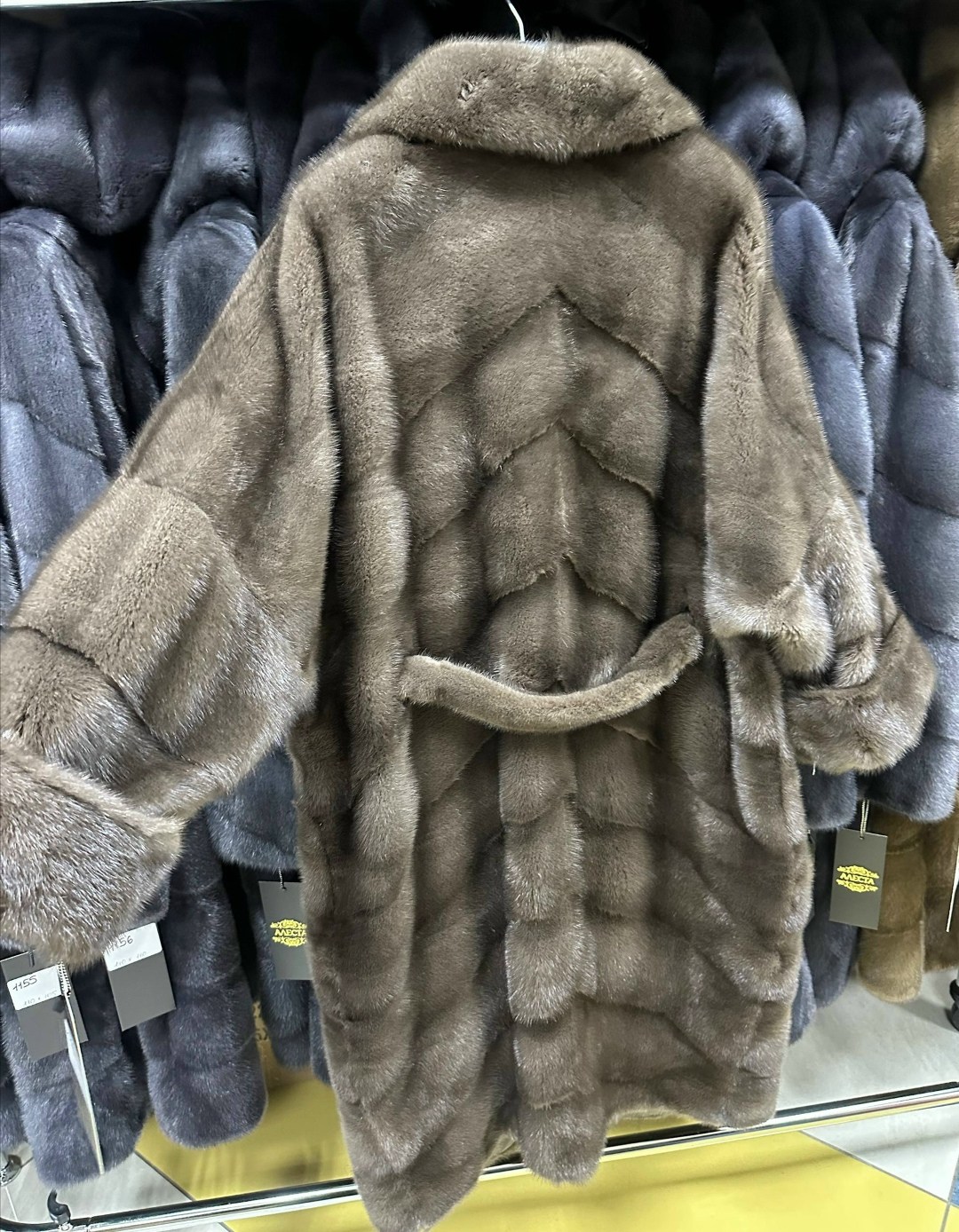 норковая шуба,шуба из норки,шуба норка,шубы женские,норковая шуба с английским воротником