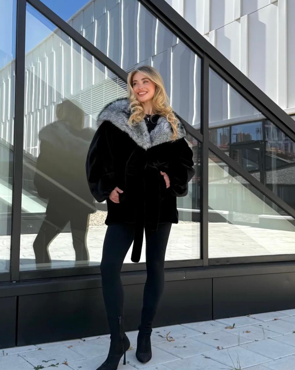 норковая шуба летучая мышь,шуба норковая летучая мышь с капюшоном из чернобурки,норковая шуба летучая мышь с капюшоном,шуба летучая мышь из норки с капюшоном,шуба летучая мышь из норки