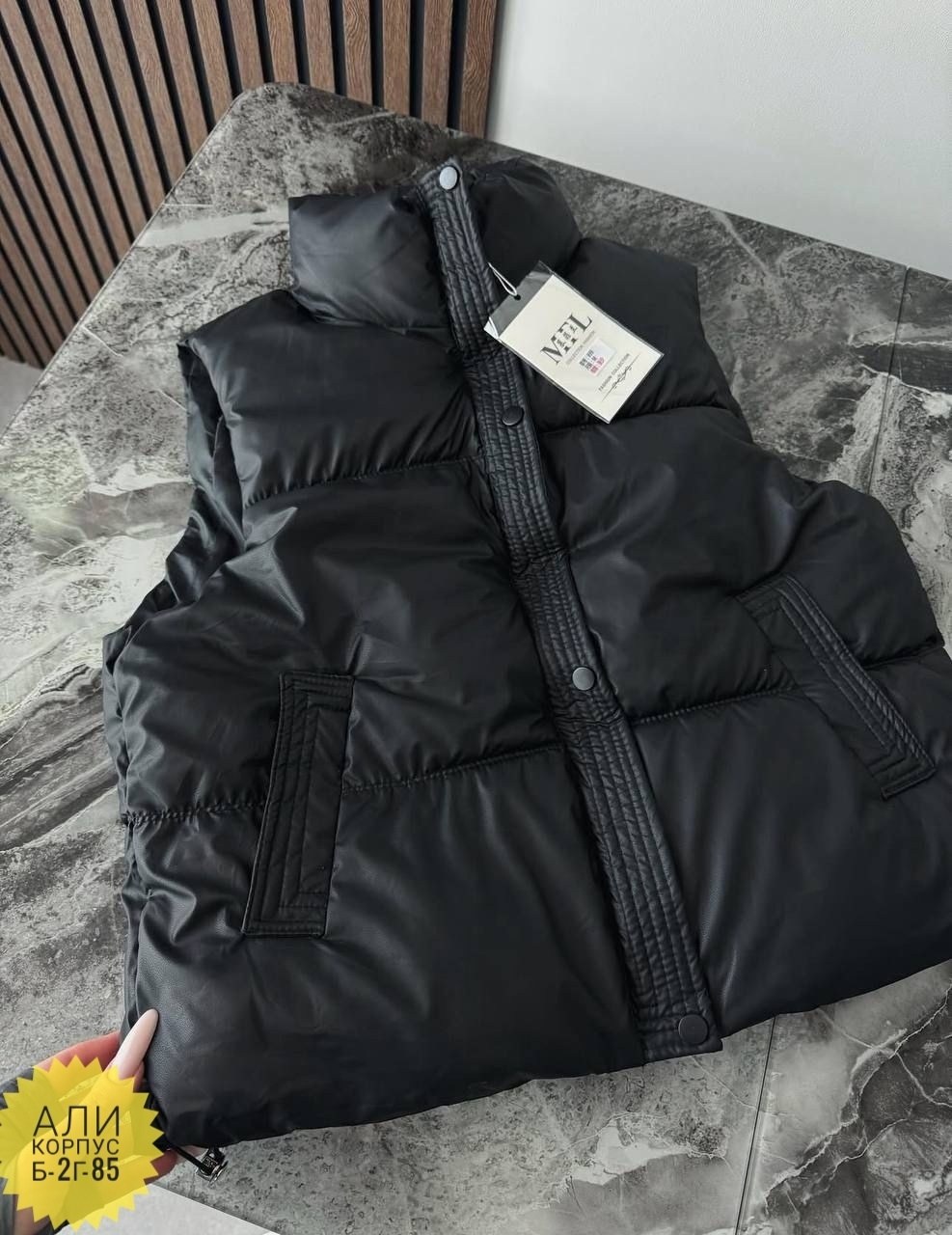 пуховый жилет,теплый жилет,жилетка теплая,демисезонная жилетка,пуховой жилет