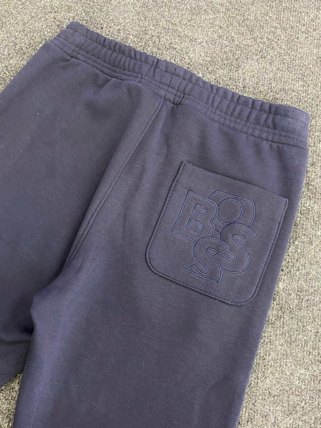 брюки спортивные boss,спортивные штаны босс,спортивные брюки,спортивные штаны,спортивные штаны boss