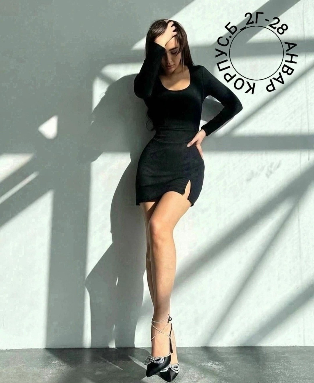платье трикотажное мини,платье черное мини,облегающее платье,платье короткое,платье женская