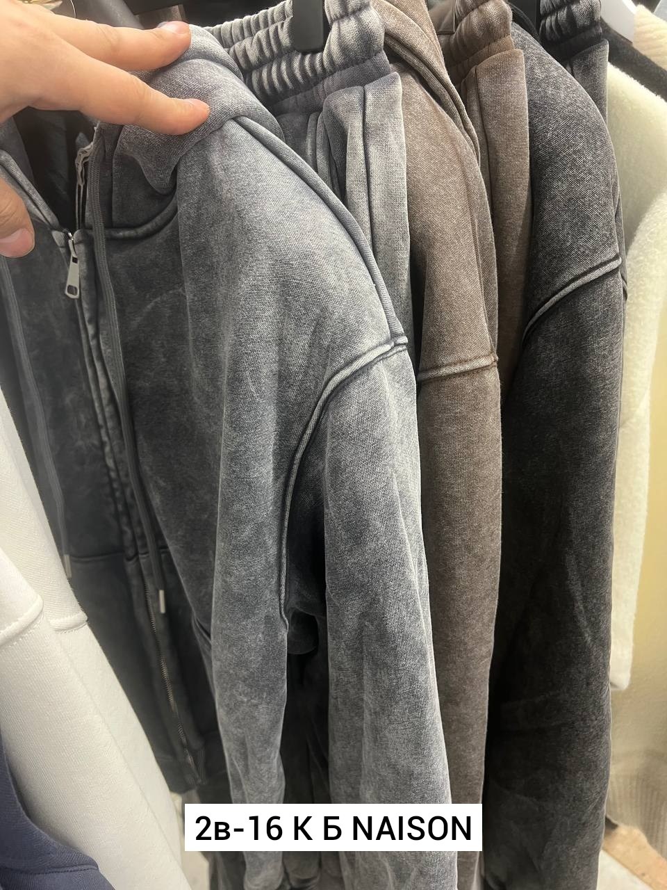 костюм на флисе,стильные костюмы,спортивные костюмы женские,cпортивный костюм велюровый,костюм велюровый