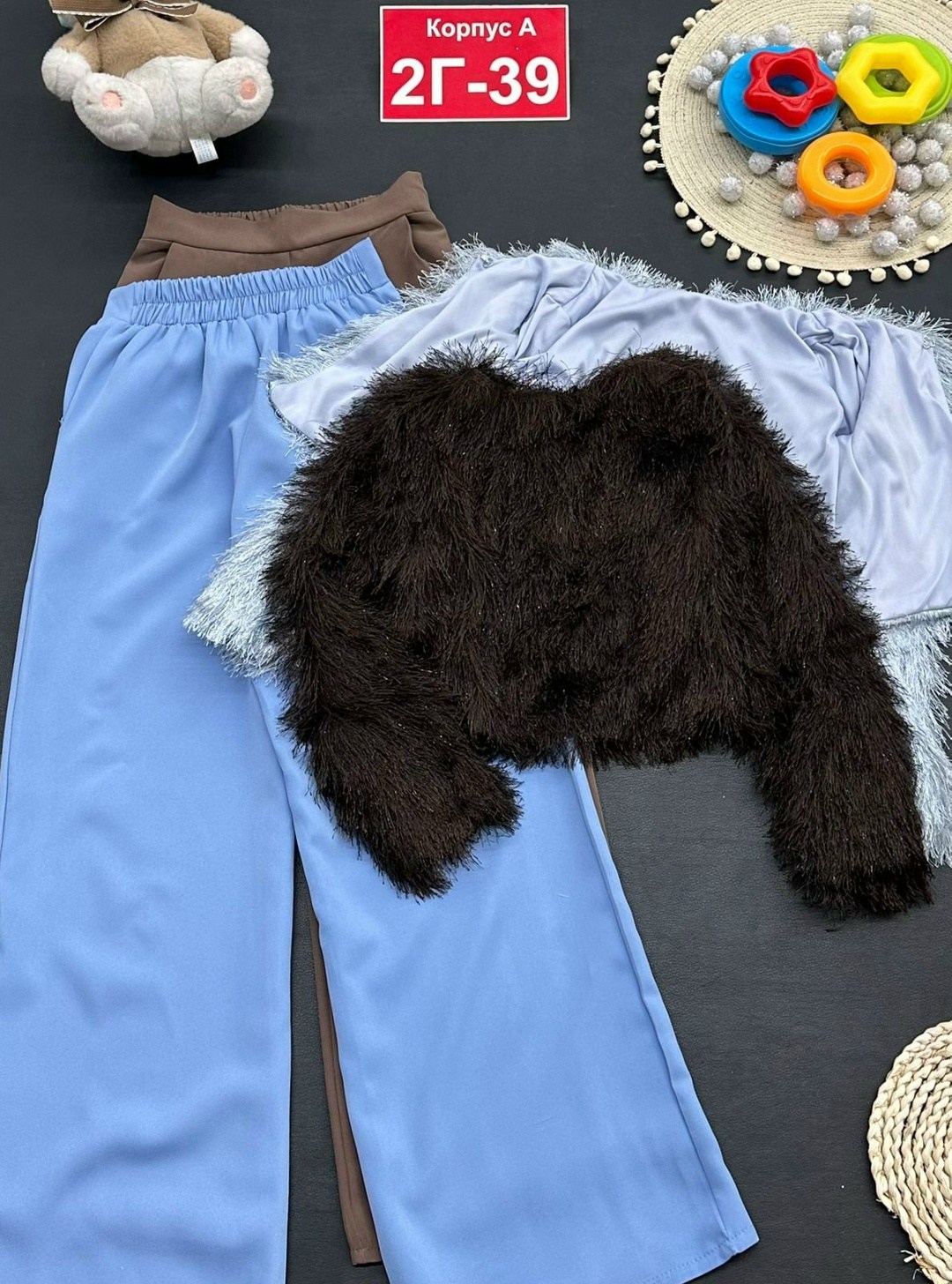 стильные костюмы,комплект костюм,нарядный брючный костюм для девочки,костюм бежевый,брючный костюм для девочек