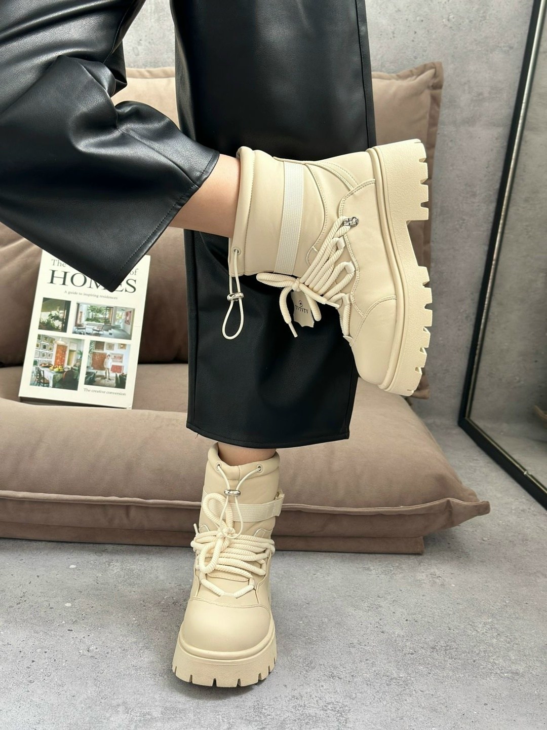 ,женские ботинки,дутики женские,женская ,ботинка женские зимние