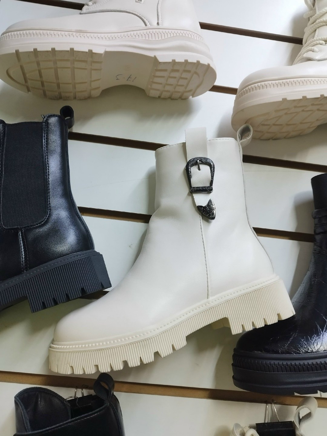 женские ботинки,,ботинки челси женские бежевые,ботинки женские челси,женская