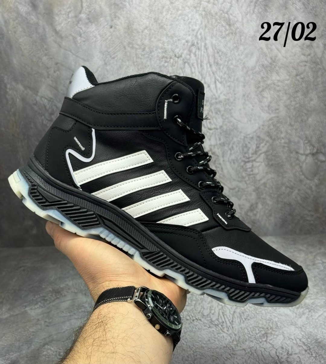 adidas climaproof кроссовки мужские зимние,зимние мужские кроссовки adidas,зимние кроссовки adidas,зимние кроссовки адидас мужские,кроссовки мужские зимние