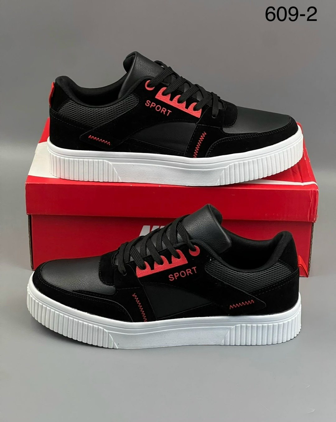 ,спортивная ,мужская  кроссовки,оригинальные кроссовки,высокие кроссовки