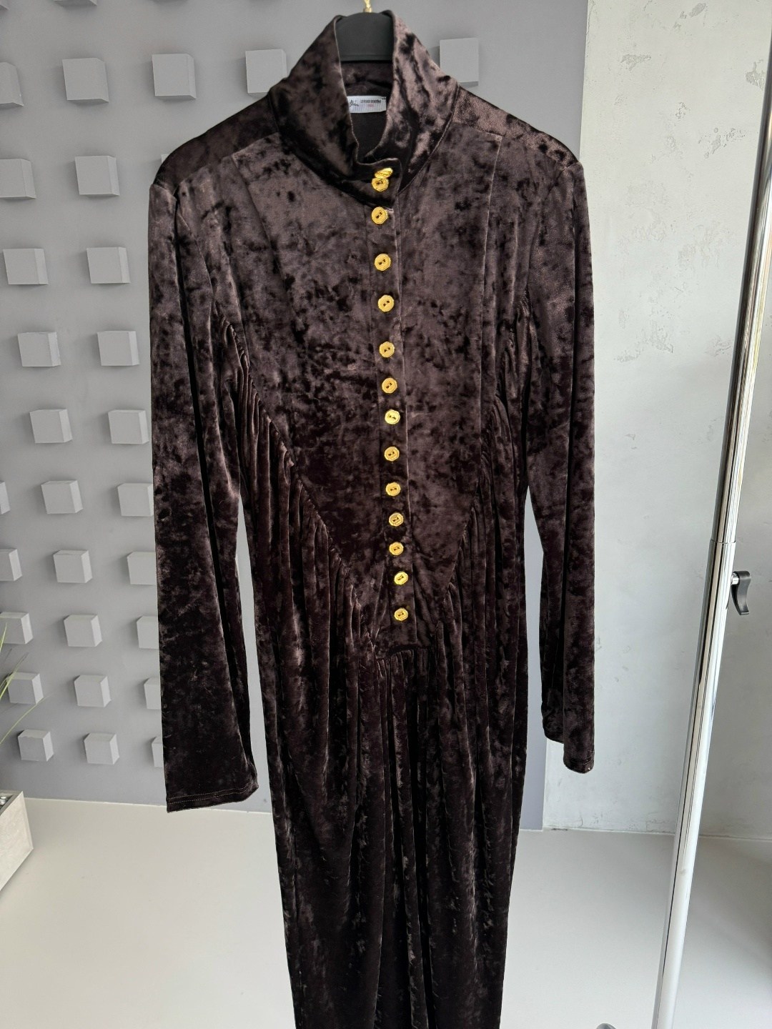 бархатное платье,платье велюр,платье бархат,платье из бархата,платье стильное