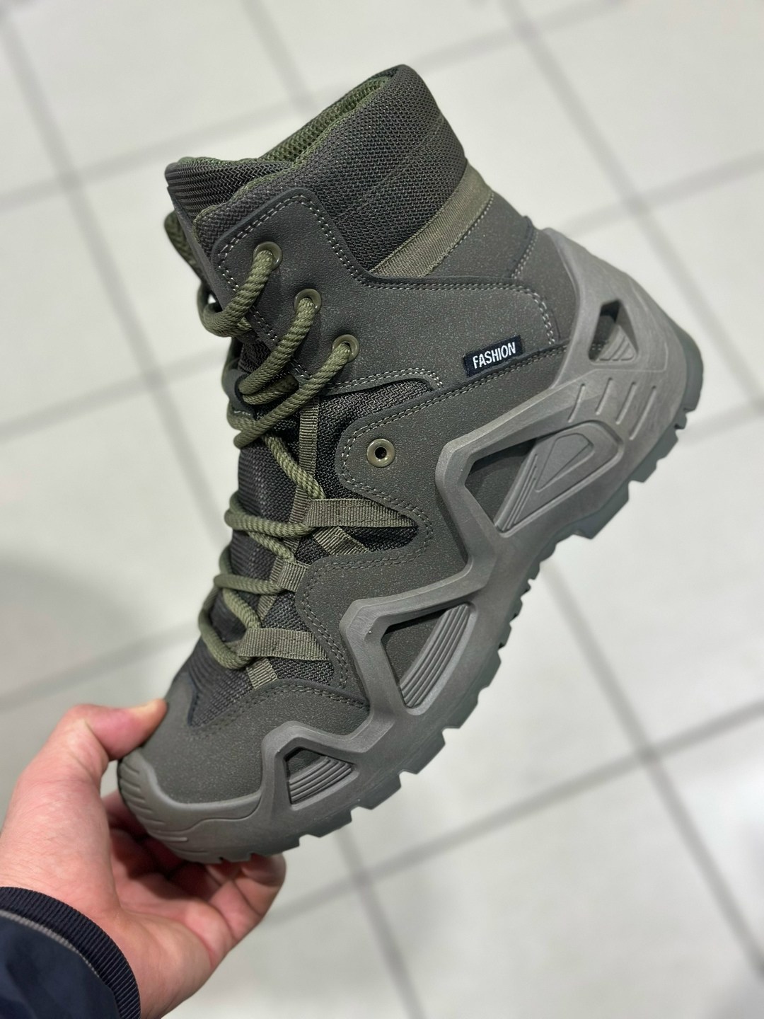 lowa тактические ботинки,ботинки тактические,тактическая ,ботинки тактические треккинговые,ботинки лова мультикам