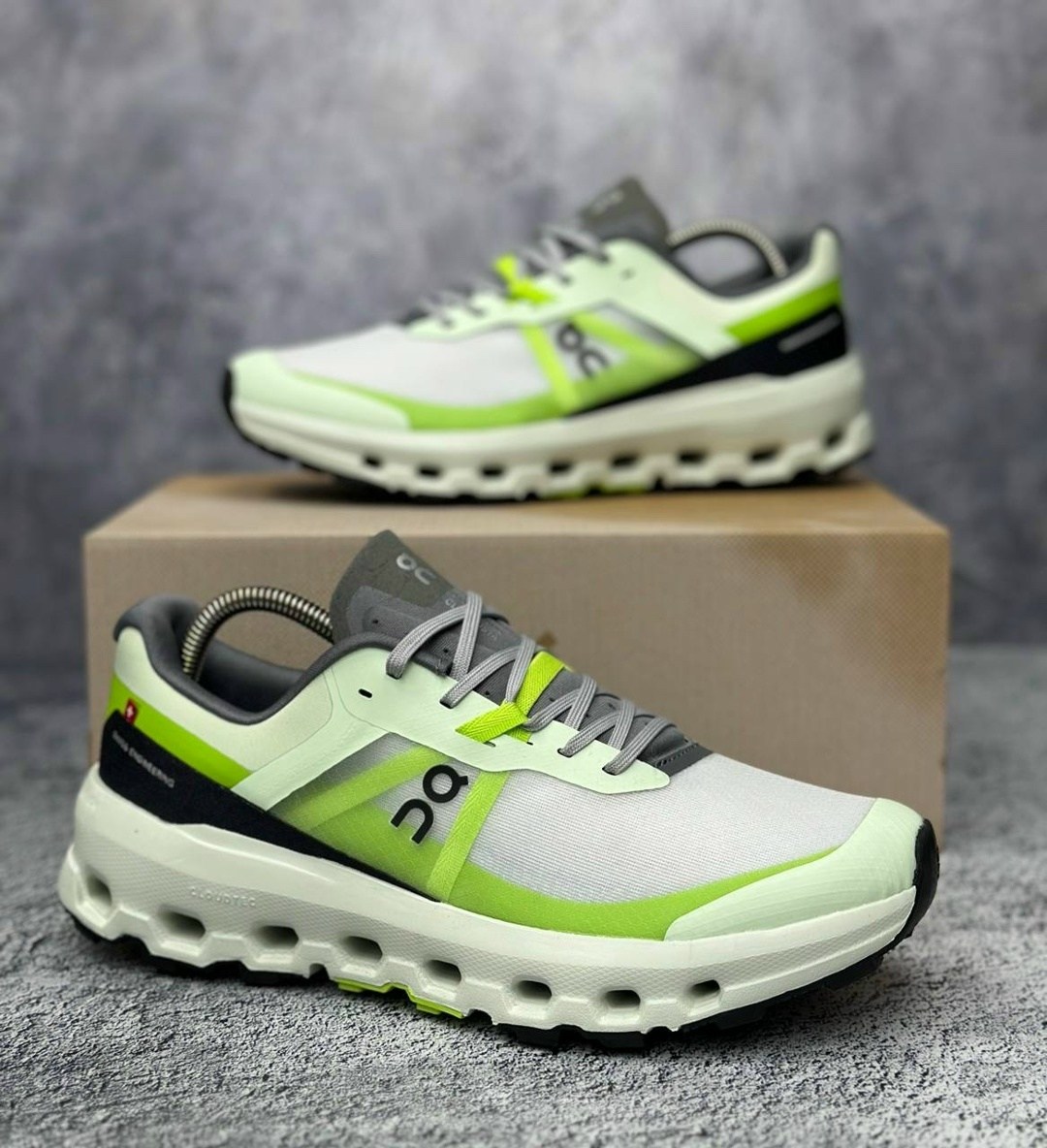 кроссовки,,кроссовки для бега,спортивная ,кроссовки on