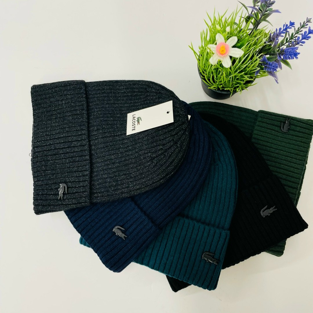 мужская шапка из ангоры,вязаная мужская шапка,шапка мужская,мужская зимняя шапка,шапка мужская с отворотом