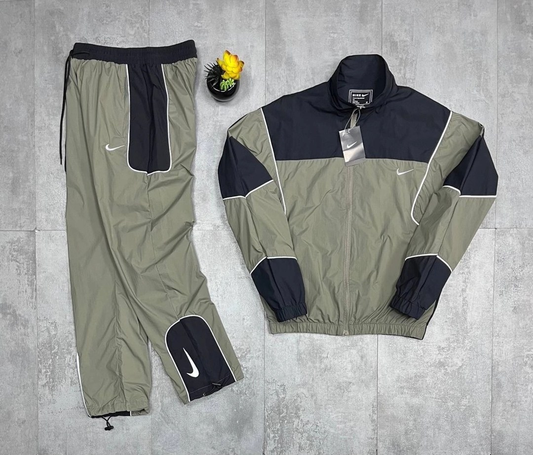 спортивный костюм плащевка мужской,спортивные костюм,спортивный костюм nike мужской,спортивные костюмы nike,костюм nike мужской