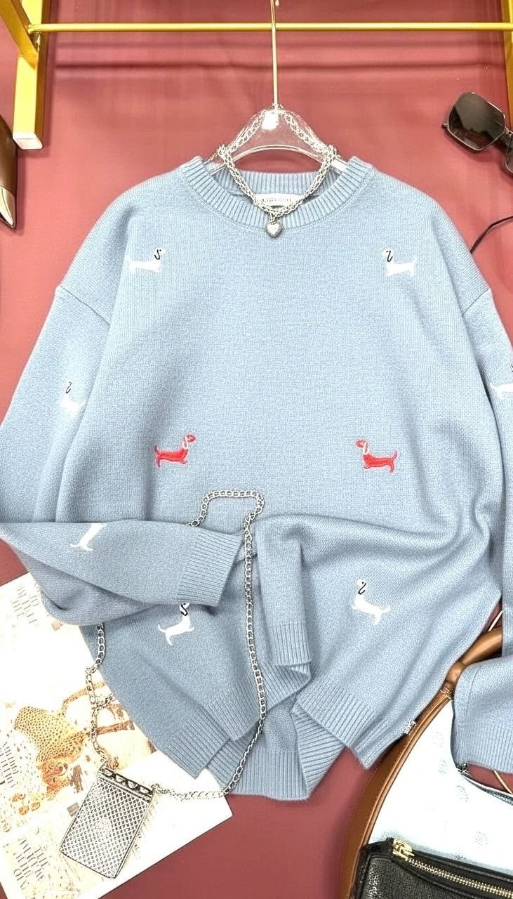 свитер с вышивкой,модные свитера,свитер с принтом,вязаные свитера,свитер